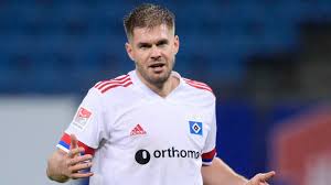 Sportvorstand jonas boldt hat zwei potenzielle kandidaten. Terodde Vagnoman Und Co Der Hsv Stellt Sich Fur Die Zukunft Auf