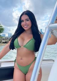 Janexy Sanchez - Free pics, galleries & more at Babepedia