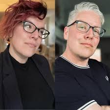 You can rock either style, no problem 🥰🫶