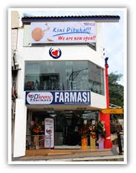 It is a township spread across 4,000 acres (1,600 ha). Pin Di D Apotic Pharmacy Branches