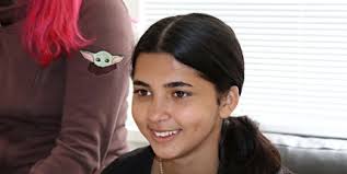 Chci dokázat světu, že i my Romové můžeme něčeho dosáhnout, líčí klientka  Bedny (www.pribram.cz)