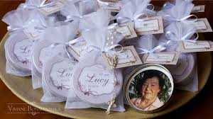 Sucesso Aqui No Atelier Sao As Lembrancinhas Para 80 Anos 100 Anos Nossas L Lembrancinha De Aniversario Adulto Lembranca De Aniversario Adulto Aniversario São várias ideias de lembrancinha de coqueiro com moldes. lembrancinha de aniversario adulto