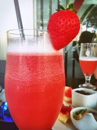 Un cocktail fresco e dolce adatto a tutti e per. Aperitivo Analcolico Della Casa Alla Frutta Picture Of Biro Cafe Bistrot Andora Tripadvisor