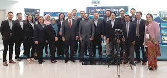 The base has two (2) jetties, cranes up to one hundred and twenty (120). Asb To Help Ease Congestion At Labuan Port Daily Express Online Sabah S Leading News Portal