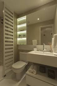 Waschbecken Wc Dusche Alles Nebeneinander Wirkung Unruhig Eng Como Decorar Banheiro Pequeno Banheiros Modernos Banheiro