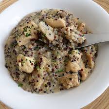 Quinoa Au Poulet Et Aux Champignons Facon One Pot Recette Cuisson Des Aliments Recettes De Cuisine Quinoa