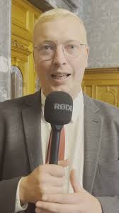 Le conseiller national Jean-Luc Addor (UDC/VS) revient sur les débats  relatifs au message sur l'armée. Grâce à l'UDC, il a été possible  d'augmenter le budget de la défense à 1% du PIB et, surtout, de ...