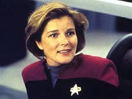 Oké jongens, serieus. Welk kapsel van Janeway was het beste? Ik stem voor  Year of Hell. : r/voyager