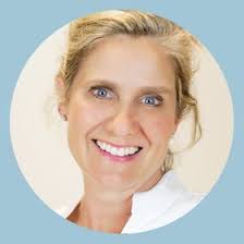 Caroline Downing (DrDowningDental)