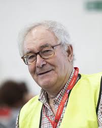 La cadena solidaria que acerca Valladolid a los damnificados por la DANA en  Valencia