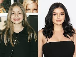 Before you bleach, look at celebrity hairstyles for blondes (reese witherspoon! 18 Celebrities You Didn T Know Were Naturally Blonde Business Insider