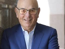 Easter In Downtown Brings Hot Meals, Basic Necessities and Celebrity  Volunteers to the LA Mission