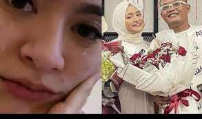 Video ini bertujuan untuk menghibur jadi kalo mau ceramah di lapak sebelah aja ;) link: Nathalie Holscher Shows Photos Of Crying Sule S Photo Is Also Missing From Instagram Netral News