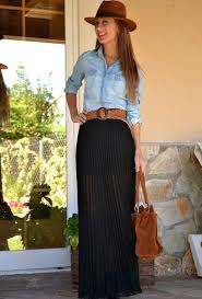 How To Wear Denim Shirt Fashion Trends And Tips Skirt Trends Black Skirt Outfits Long Skirt Outfits