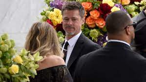 Dave grohl, metallica, brad pitt among mourners. Chris Cornell Funeral Dave Grohl Metallica Brad Pitt Among Mourners