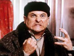 The One Thing We All Missed In Home Alone Home Alone Movie Home Alone 1990 Home Alone