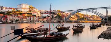 Está casada con el cantante diego verdaguer, con quien tiene una hija también cantante, ana victoria. Miguel Costa Revmanager Revenue Management Consulting