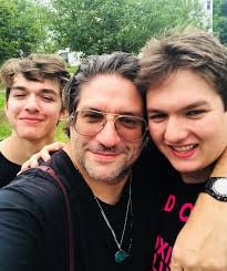 There is no greater love! Happy Father's day to me and all the fathers out  there. And happy Father's Day to my dad, Raymond, a true original. And  happy Father's Day to @