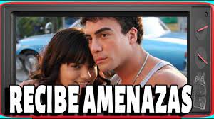 Pin En Chismes Gossip