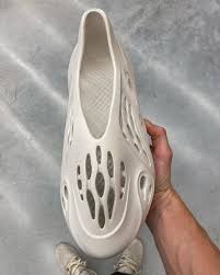Instead, this aerodynamic shoe is all molded together in one piece. Kanye West S Yeezy Foam Runner Is Now Available