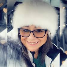 Fun-filled, upbeat, and imaginative DSD's Holiday Dance Session is the  perfect way to explore dancing, creativity and friends! This five week  session includes learning a mini holiday dance with one of our