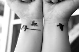 Birds On A Wire Tattoo Birds On A Wire Tattoo Skin Amp Ink Tattoo S Pinterest Tatoeage Ideeen Vogels Tatoeage Tatoeage