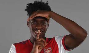 The gunners are keen to bolster their midfield this summer and have stepped up their interest in the anderlecht midfielder. Mnbkocnmdknkym