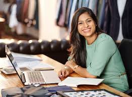 A bonus of the payroll software is its ability to track employee actions like attendance, time shifts, and work leaves. How To Do Payroll In 2021 Manual Software And Professional Overview