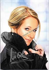 neue akkordeon, Signiert