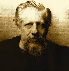 Who is Arnold Circus?