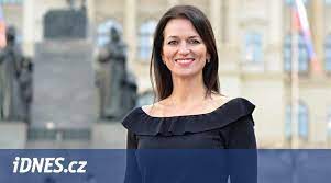 She is a female celebrity. Adela Gondikova S Dietami Jsem Zacala Uz V Puberte Idnes Cz