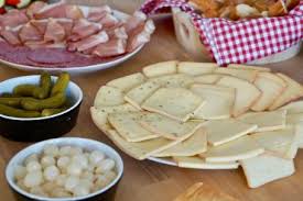 Traditional christmas dinners, traditional christmas songs, weird christmas customs & more! What Do The Germans Eat For Christmas