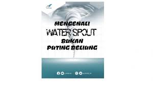 Beruntung, puting beliung itu hanya berputar di atas permukaan air sehingga tidak menimbulkan kerusakan. Dnrcjm6c56bmbm