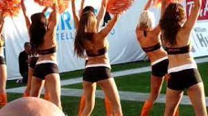 Lions club carnival in veteran's park (this event is sponsored by the the boyne valley lions and all proceeds benefit the lions club). Cheerleaders Bc Lions Felions Dance Team Youtube