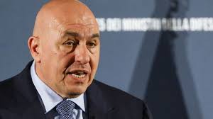 Italia y Alemania dicen que los aliados de la OTAN deben reducir las  brechas en el gasto en defensa