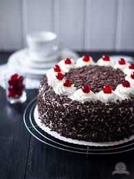 Schwarzwalder Kirschtorte Das Kuchengefluster Rezept Kuchen Und Torten Rezepte Kirschtorte Schwarzwalder Kirschtorte Rezept