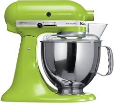Unlike blenders, which require liquids to blend, food processors work with or without liquid to chop, blend, and cut food. Kitchen Aid 5ksm150psdga With Free Food Processor Attachment 300 W Mixer Grinder 1 Jar Green Apple Price In India Buy Kitchen Aid 5ksm150psdga With Free Food Processor Attachment 300 W Mixer