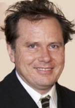 Над фильмом Холби Сити работали, титры — oKino.ua