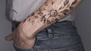 15 Idees De Tatouages Pour Orner Son Avant Bras Doctissimo