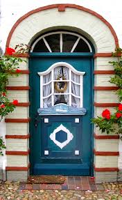 So Ist Denn Nun Die Hutte Mein Freund Cool Doors Painted Doors Gorgeous Doors