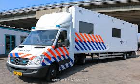 Dutch Police Mercedes Benz 518 Cdi S Emergency Vehicles Police Mercedes Benz
