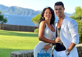 Cristiano Ronaldo's wife, Georgina Rodríguez, exhibits her luxurious life  on Netflix - 247 News Agency