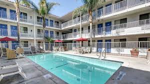 See floorplans, pictures, prices & info for available cheap senior apartments in los angeles, ca. Motel 6 Bellflower Ca Los Angeles Hotel In Bellflower Ca Motel6 Com