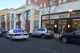 6,609 likes · 157 talking about this · 792 were here. Man Arrested Inside Clarendon Apple Store Arlnow Com
