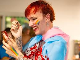 Fundraiser by Elizabeth Hartley : Support Elizabeth's HRT Journey