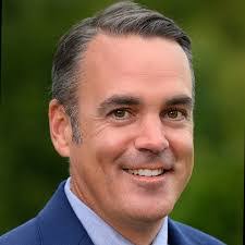 Chris Gilpatrick's Instagram, Twitter & Facebook