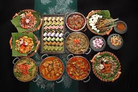 Hidangan di nook aloft kuala lumpur sentral pada buffet ramadhan 2019, menampilkan tema ''selera indonesia.'' sebut shaja tema indonesia, pastinya segala hidangan adalah daripada masakan tradisi indonesia yang ternyata menjadi pilihan dan makanan kegemaran rakyat malaysia juga. 10 Hotel Ramadan Buffets In Kl Pj For 2019 Options The Edge