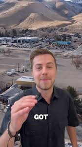 Happy Monthly Market Stat Day!! Here are the market stats for February 2025  compared to January 2025.📊 Reno