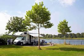 Camping Recreatiepark Terspegelt Is Een Camping In Eersel Noord Brabant Gelegen Aan Een Meer Recreatieplas Camping Nederland