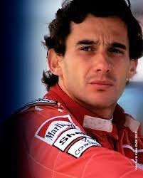 Les gusta esa lista? 1 Ayrton Senna 2 Michael Schumacher 3 Mika Häkkinen 4  Alain Prost 5 Max Verstappen 6 Niki Lauda 7 Nigel Mansell 8 Heinze Harold  Frentzen 9 Damon Hill 10 Lewis Hamilton #ZoomDeportivo #nosunelaformula1